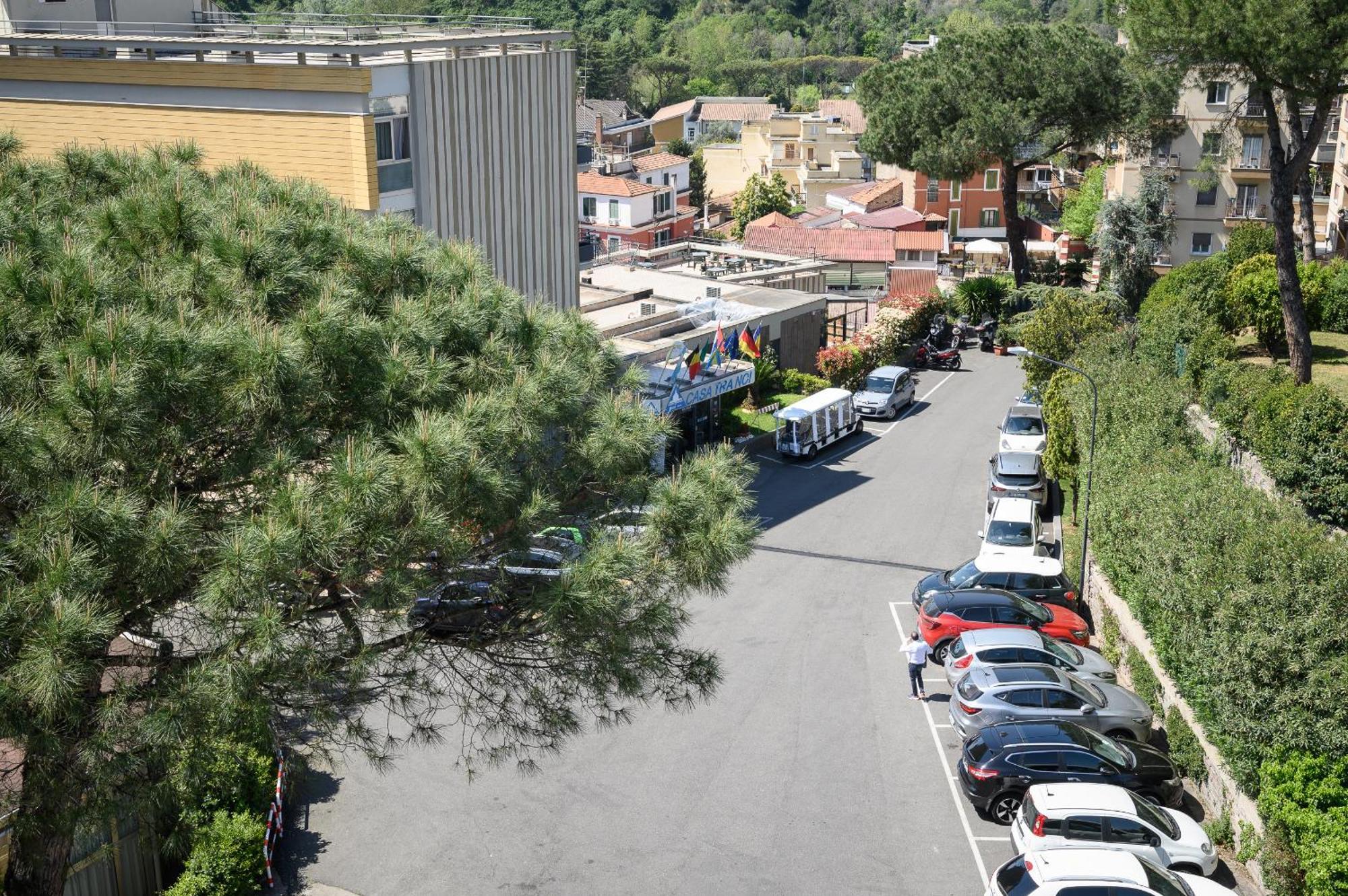 Casa Tra Noi 3* Roma