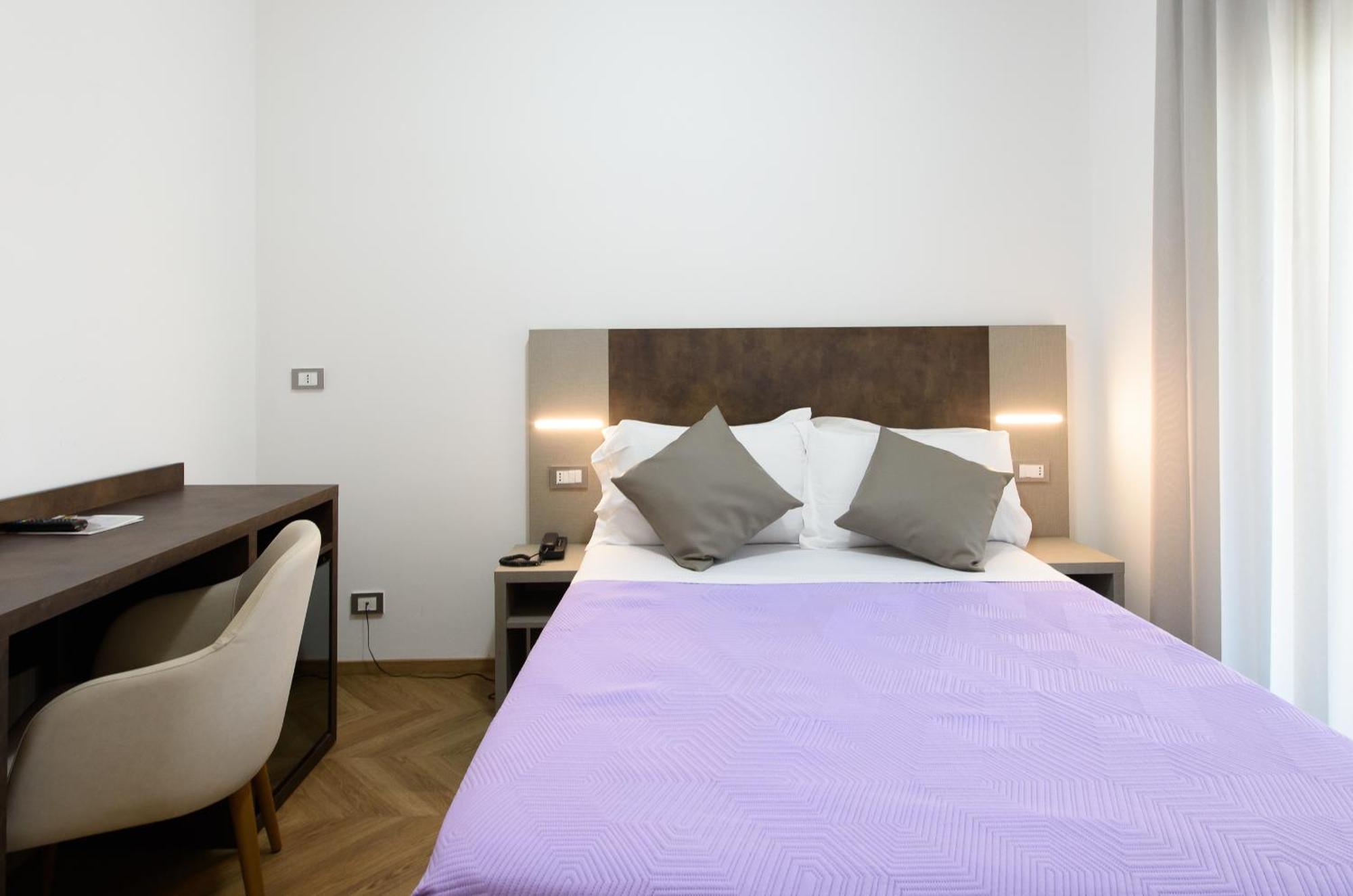 Hotel Casa Tra Noi Roma